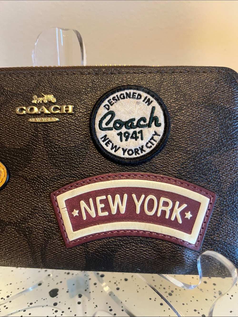 EUC Coach Signature Canvas Zip Around Wallet with Patch Appliqués - Picture 3 of 7